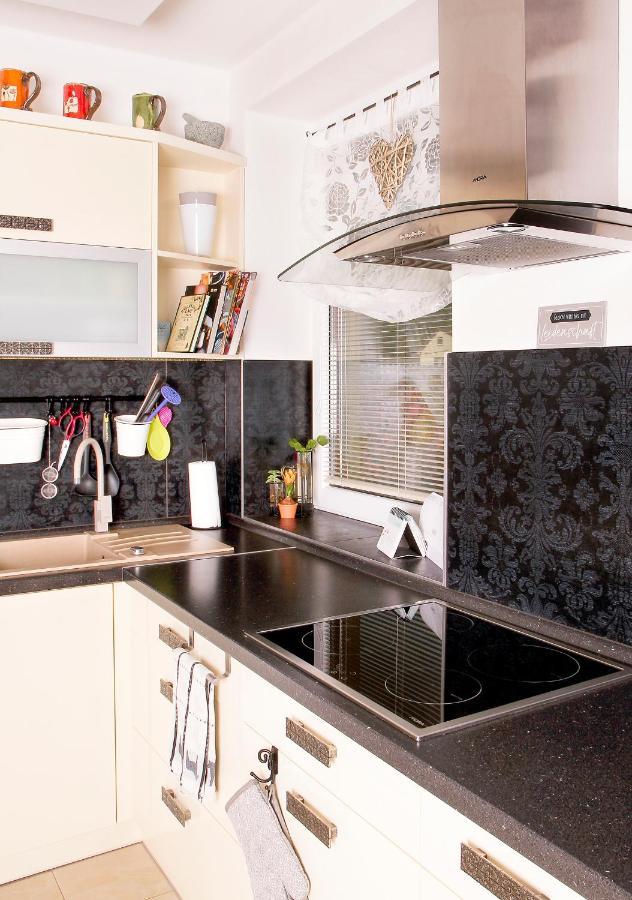 2-Izbovy Apartman Mlynica S Balkonom Exteriör bild