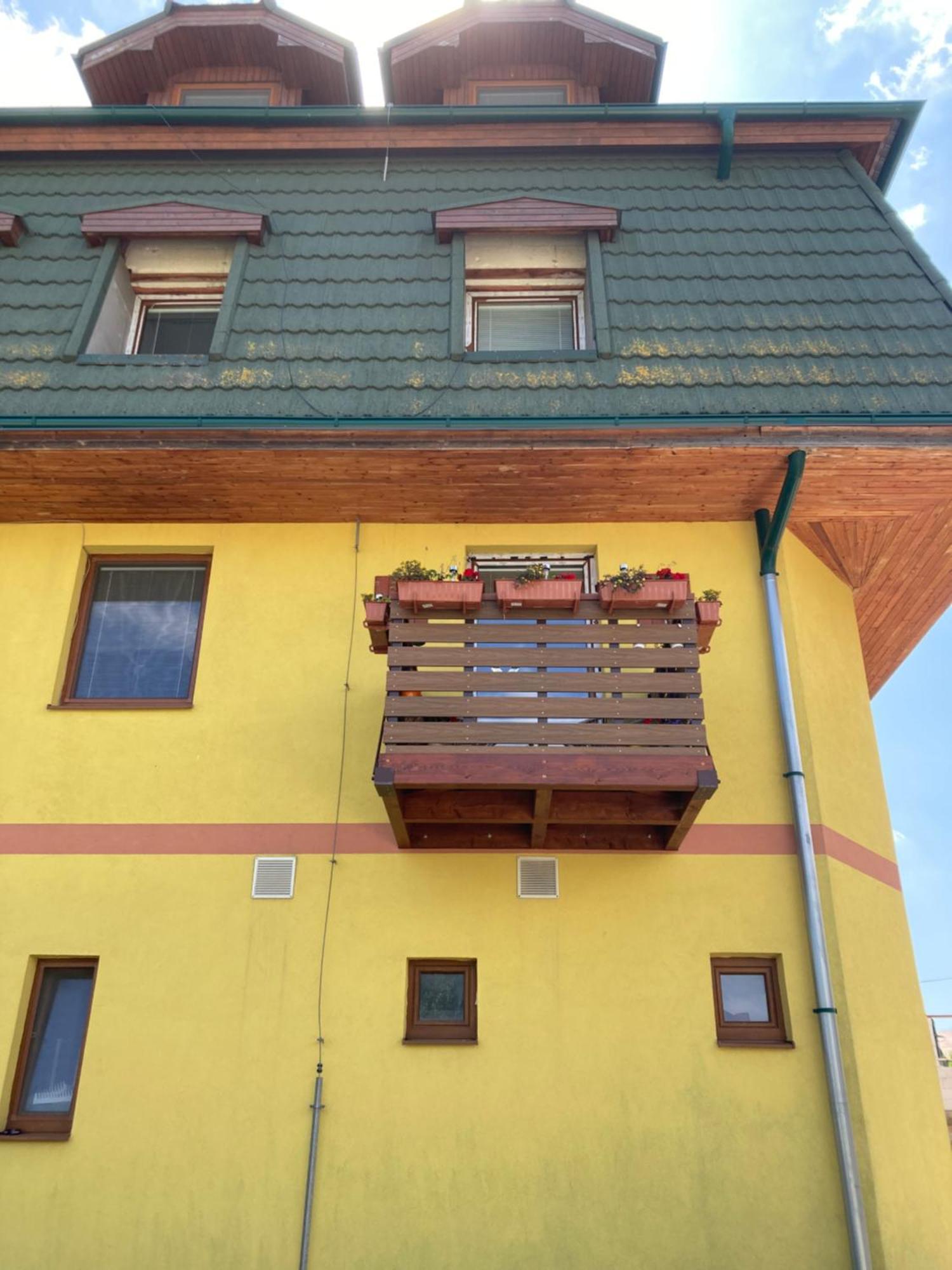2-Izbovy Apartman Mlynica S Balkonom Exteriör bild